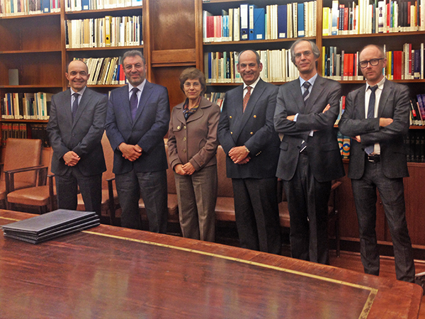 [FOTO] Na foto, da esquerda para a direita:<br />Miguel Seabra, Nuno Crato, Leonor Parreira, Pedro Carneiro, João Nuno Ferreira, Paulo Pereira