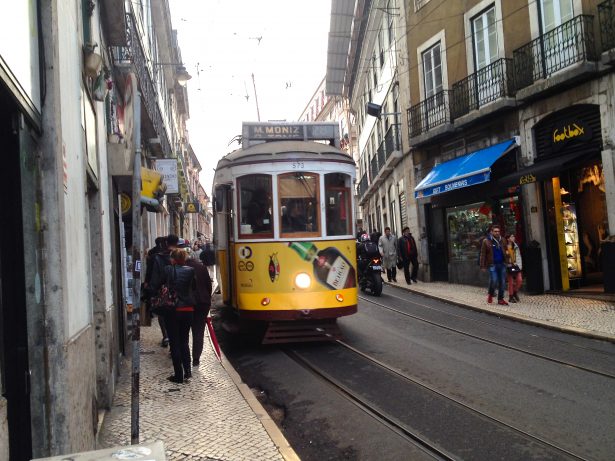 Habitação e comércio de Lisboa necessitam de criar “estratégias” para além do turismo