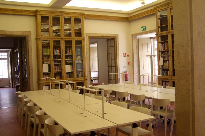Biblioteca Palácio Galveias reabre ampliada e modernizada após dois anos em obras
