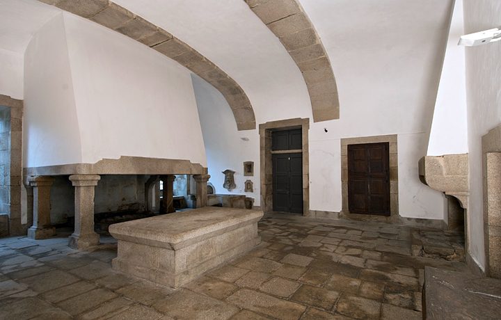Mosteiro de Santa Maria de Arouca_arouca_5_166936794954ddf16b23f89