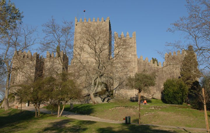 castelo_guimaraes_103557826754818c80228e9