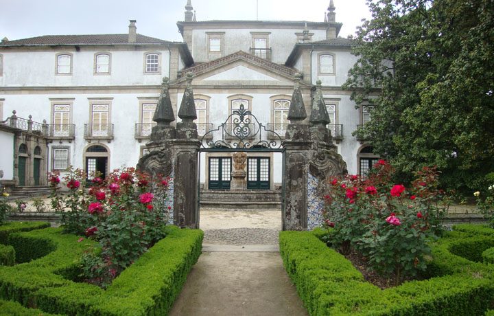 Museu dos Biscainhos_03_mb-fachada_jardim_126141582754d68812cecf6
