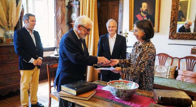 Doação Cruz Relicário