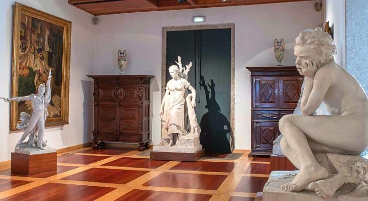 Casa-Museu Teixeira Lopes